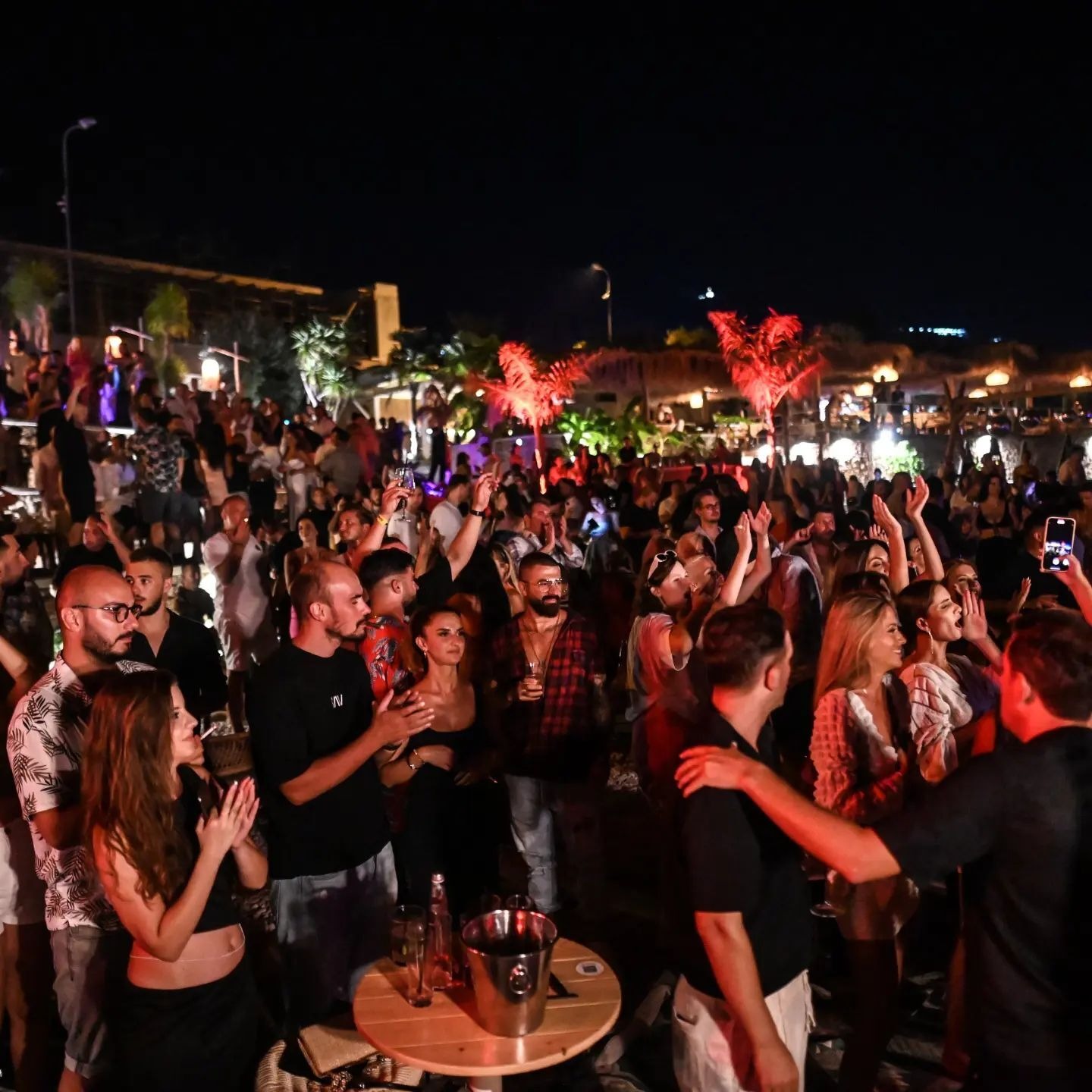 Flow beach club party in Dhërmi